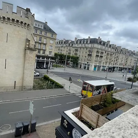 Apartament Spacieux A 65 M² Avec Balcon Vue Sur La *