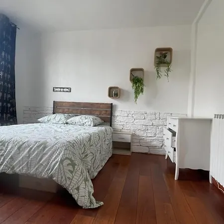 Apartament Spacieux A 65 M² Avec Balcon Vue Sur La Caen