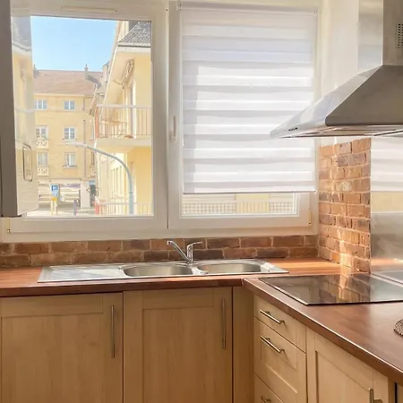 Spacieux A 65 M² Avec Balcon Vue Sur La * Caen