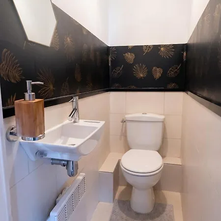 Spacieux A 65 M² Avec Balcon Vue Sur La Caen