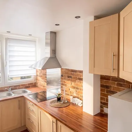 Spacieux A 65 M² Avec Balcon Vue Sur La Apartament Caen