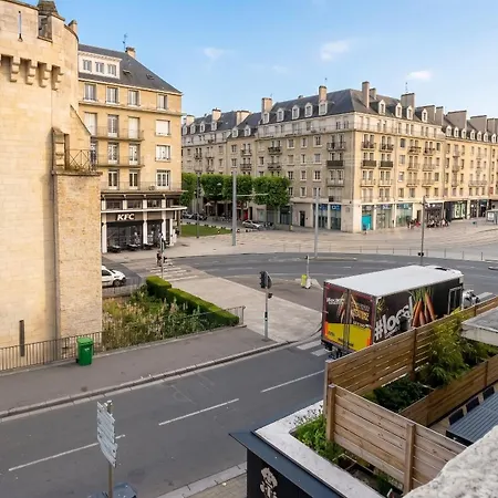 Spacieux A 65 M² Avec Balcon Vue Sur La * Caen