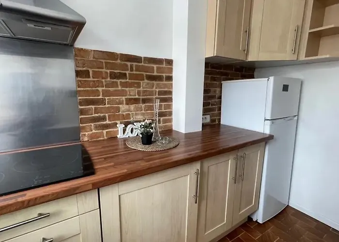 Spacieux A 65 M² Avec Balcon Vue Sur La Caen